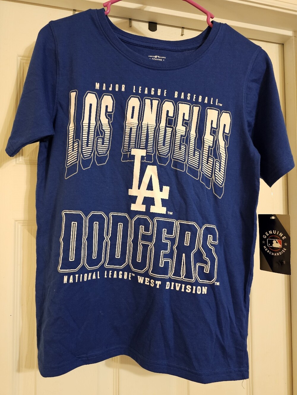 NWT Los Angeles Dodgers T-shirt. Size:L 12/14.
